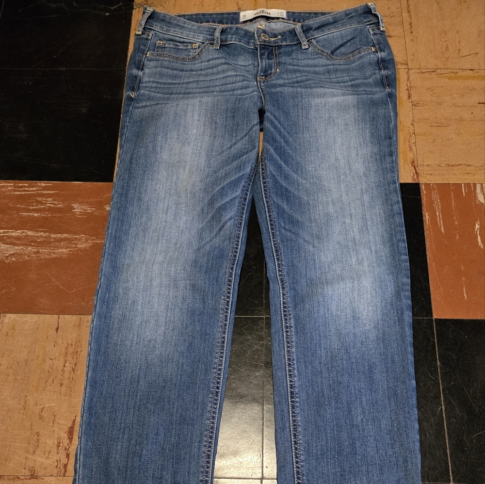 Hollister Women's Straight Leg Jeans - Blue